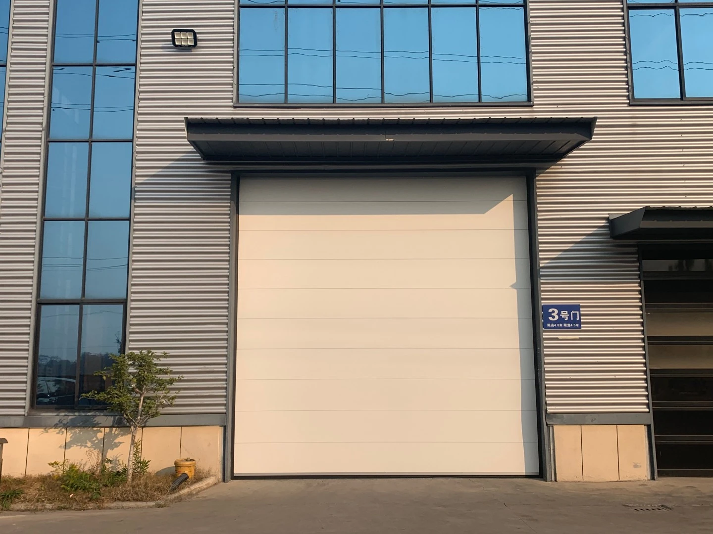 安必信工业门胡杨河服务站生产基地